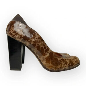 Donald J Pliner Casey Brown Round Toe  Block Pump Heels 6.5